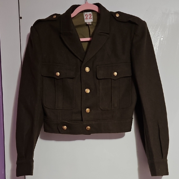 Other - Men's Military Style Jacket - Olive Green  This is a vintage French Army wool